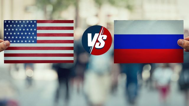 America VS Russia in Hindi