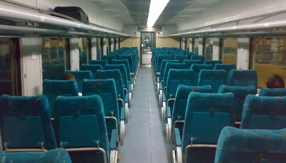 Coches of Rajdhani VS Shatabdi Express